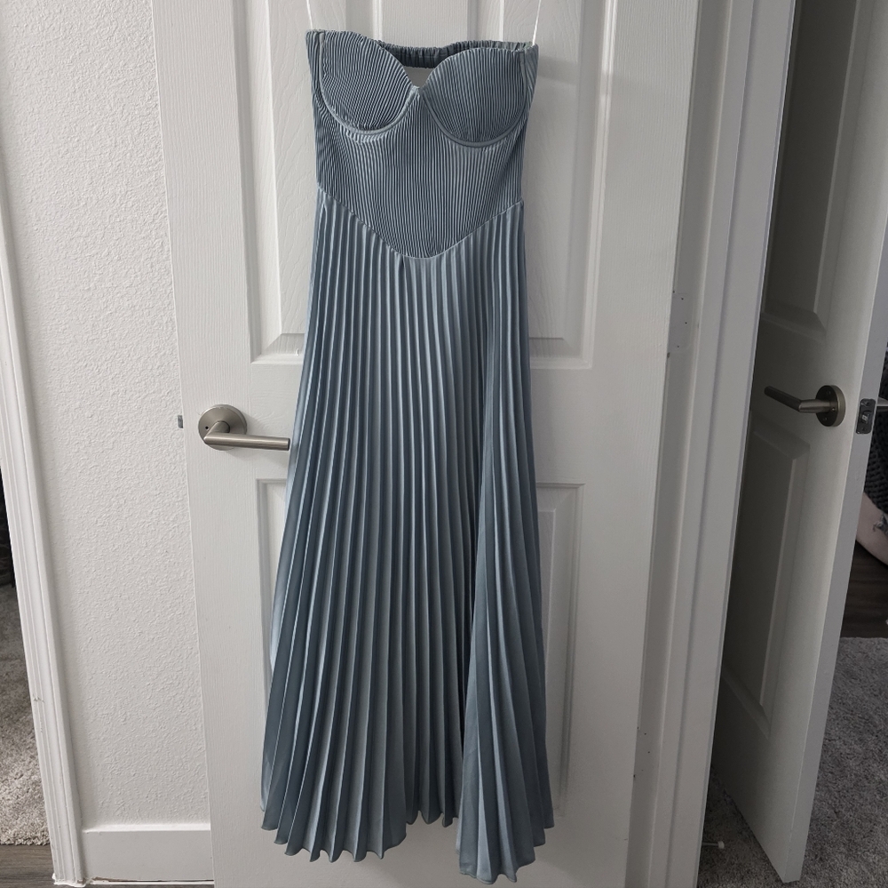 Hello Molly sage dress